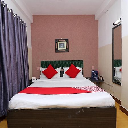 Oyo 4219 Ratnakar Residency Kolkata Exterior photo