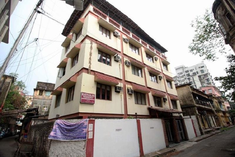 Oyo 4219 Ratnakar Residency Kolkata Exterior photo
