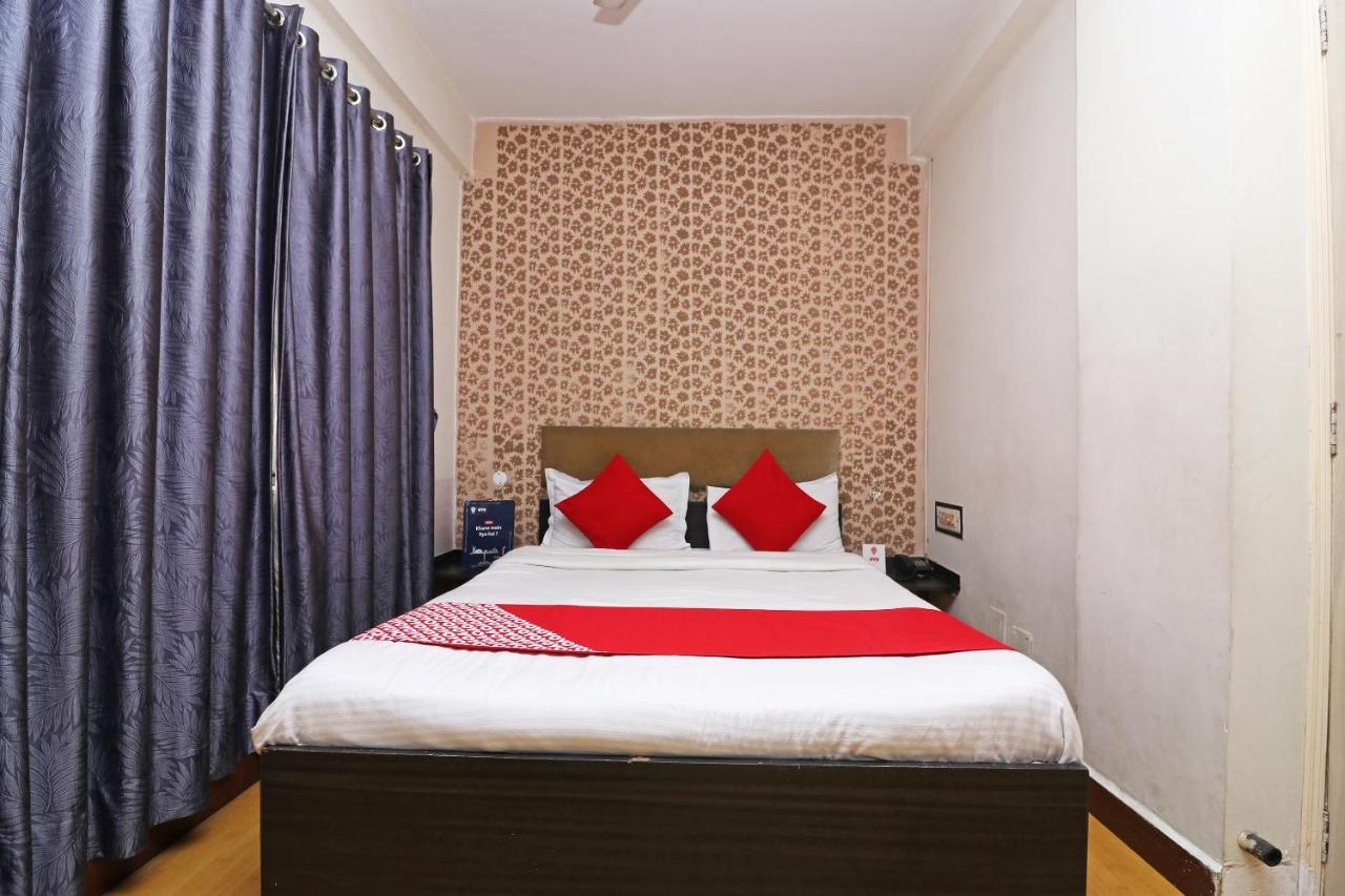 Oyo 4219 Ratnakar Residency Kolkata Exterior photo